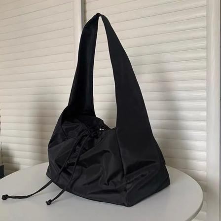 Kvinnors Väska Ny Nylon Hink Mode Solid Dragkedja Mjuk Axel Väska
