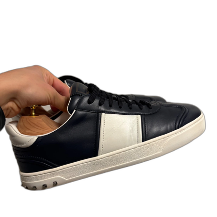 Valentino flycrews mörkblåa läder