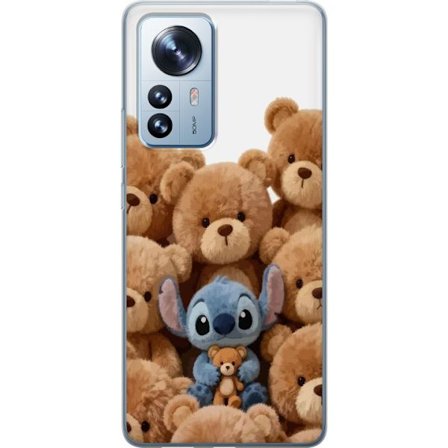 Kompatibelt Mobildeksel til Xiaomi Xiaomi 12 Pro Søt og trygg illustrasjon med Stitch omgitt av teddybjørner som skaper en varm og leken stemning fo