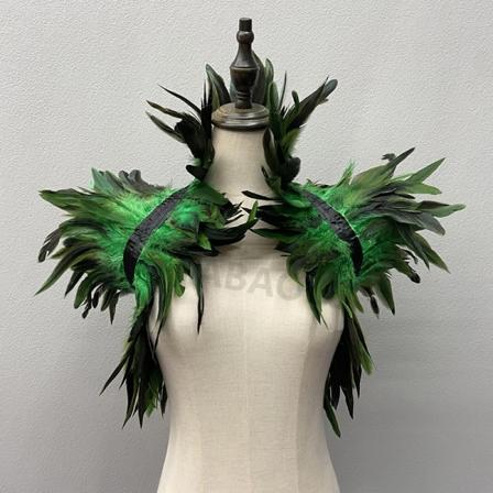 Luonnollinen höyhenen kohautus huivi naisille Cosplay musta halloween luksus höyhen olkapäät Seksikkäät punk goottilaiset höyhenhuivit Green One Size