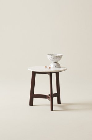 Jotex - Sidebord, Diameter 50 Cm Brun - OMIS - Kjøp Sidebord & småbord hos Jotex