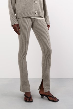 Soft Goat - Ribbed Leggings - Women cashmere pants - XL - Greige