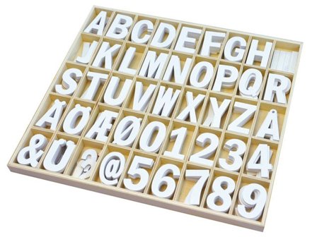 PLAYBOX Träbokstäver och siffror 225/fp - Lyreco - Skola och förskola - Hobbymaterial - Pyssel - Trä