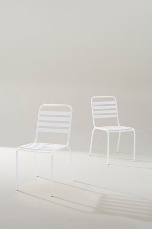 Jotex - Utestol 2-pk Matt hvit hvit - DEIA - Kjøp Hagestoler & -krakker hos Jotex