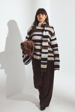 Erica Kvam x NA-KD Oversize-Gestreifter Pullover - Feinstrickpullover - - XS (EU 32)