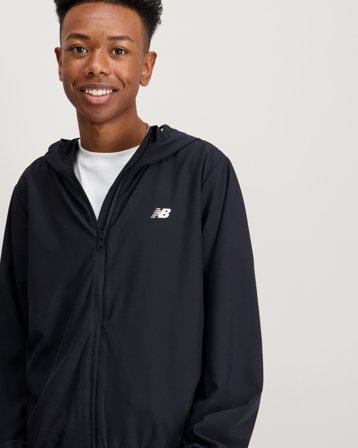 New Balance NB Lightweight Jacket Schwarz Jacken Jungen - Kids Brand Store