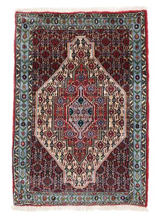 Medaljong Liten Senneh Matta 74X105 Ull