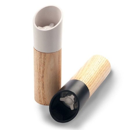 2-delad salt- eller pepparkvarnset i bokträ