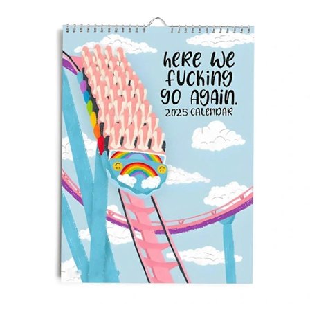 1:a Här Kör Vi Igen Kalender 2025, Rolig Kalender 2025 Planer, Nyhetsplaneringsväggkalender Anteckningsblock för Hemmakontor