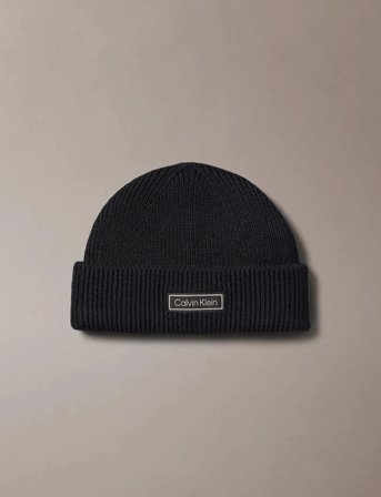 Calvin Klein Patch Chunky Rib Docker Beanie - Black - ONE SIZE
