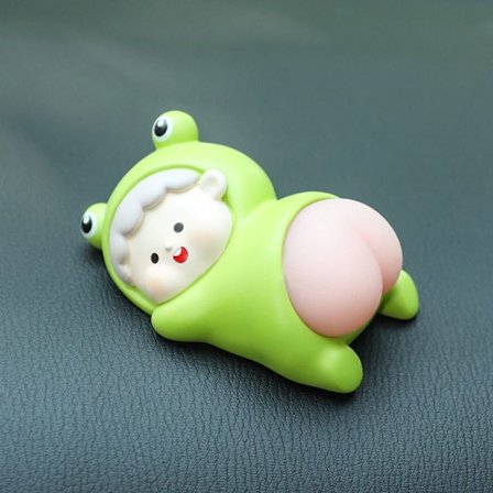 Auton koristeet Keskikonsolin koriste B B