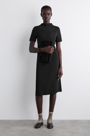 COS Damen Dünne Gerippte Socken - Beige