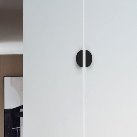 8 kpl samppanjakultaisia laatikon vetimiä, 6,4 cm musta puolikuun muotoinen laatikon vedin