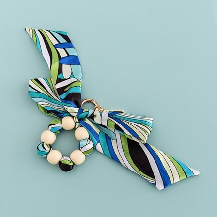 Nyckelring med träpärlor armband 3 3