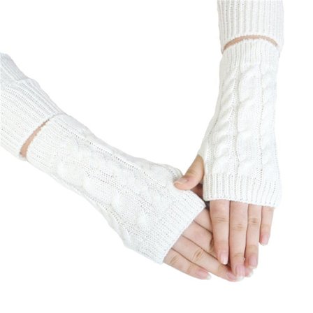 Fingerless gloves with knitted pattern