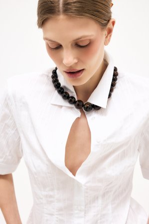 NA-KD - Figursydd skjorte med korte ermer - Skjorter - Hvit - EU 36