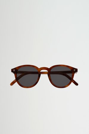 Nelson Amber - grey solid lens