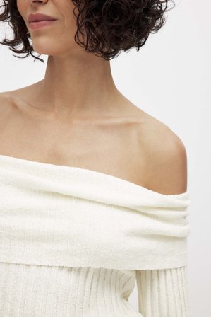 NA-KD Pull en maille côtelée à épaules dénudées - Pulls - Crème - XL