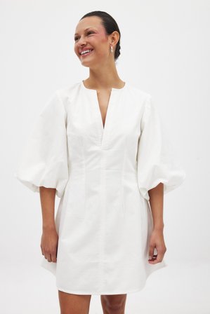 NA-KD Linen Blend Shaped Mini Dress - Linned kjoler - Hvid - EU 36