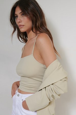 Handpicked x NA-KD Thin Strap Singlet - Ærmeløse toppe - Beige - XX-Large