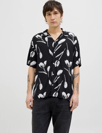 Jack & Jones Jjejeff Charge Resort Shirt Ss Sn - Black - M