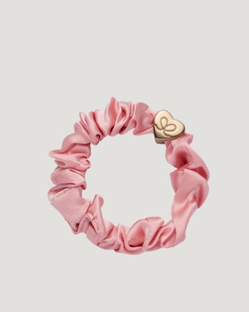 ByEloise GOLD HEART SILK SCRUNCHIE CHAMPAGNE PINK Rosa Accessoarer Jente - Kids Brand Store