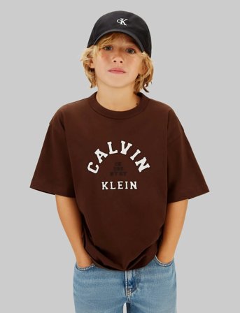Calvin Klein Varsity Graphic T-Shirt S/S - Brown - 152