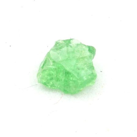 Kivet ja mineraalit. Tsavorite-granaatti. 0,63 ct. Merelani Hills, Lelatema Mts, Tansania.
