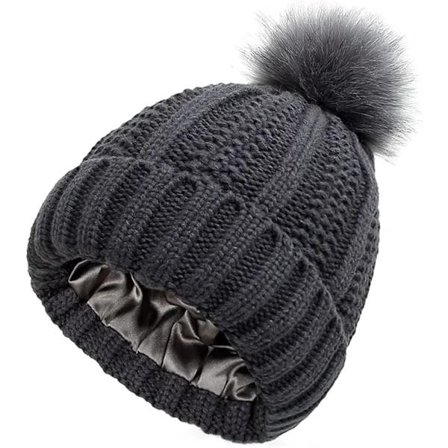 Strikket vinterlue i ull for dame med fastsydd pompom, varm