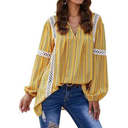 Dam V-ringad T-shirt Med Print