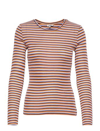 Lilita Red MbyM