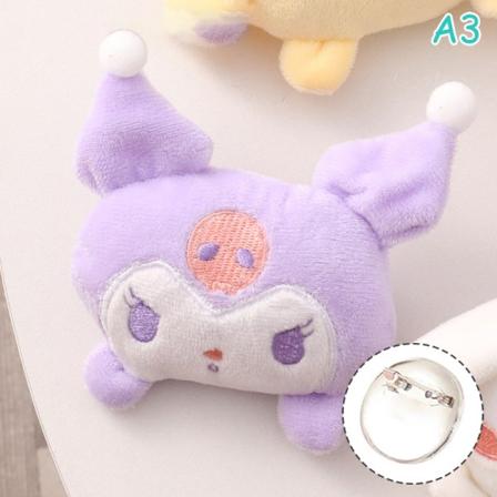 Sanrio Cartoon Doll Toys Plyschbrosch e Shape Badge Accessoarer A3