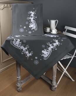 Broderikit Tomtens renar - Duk - Vervaco