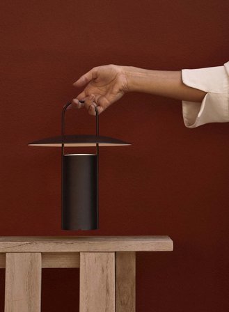 Ray oppladbar bordlampe - sort