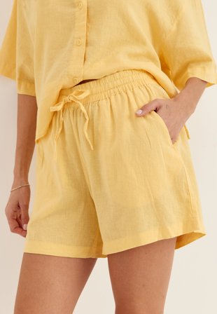 VERO MODA - Vmlinn Shorts Wvn Noos - Golden Haze