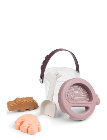 Done by Deer Sand Play Set 5 Pcs Deer Friends Powder Mix - Multi/patterned - BUCKET:Ø16.5X H 14CM.SIEVE:Ø17.5X H 2.7CM.ELPHEE:9X 11X 2.5CM.CROCO:7X 