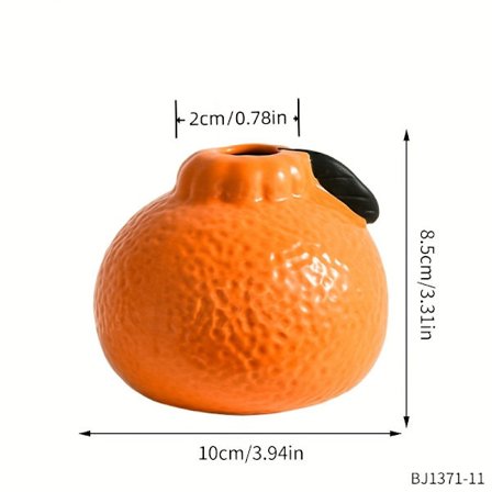 En stilfuld og tekstureret orange keramisk vase