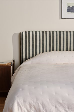 Jotex - Sengegavl 160 Cm Svart/hvit stripet - MOLTON - Kjøp Sengegavler hos Jotex