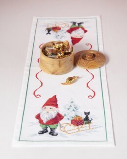 Broderikit Löpare Nisse På Tur