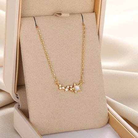 Flyg- och rymdsmycken Yttre rymden Månstjärna Flerfärgat stenhalsband Astronaut Exploreing Planet Hängsmycke Kvinnor Barn