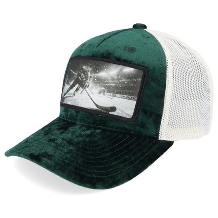 Calza Pennello - Grön trucker Keps - Ice Hockey Player Patch Velvet Green/Ivory A-Frame Trucker @ Hatstore