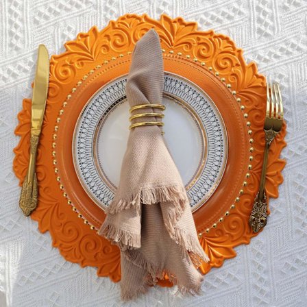 Pyöreät keinonahkaiset pöytäliinat 15 tuuman setti 4 Liukumattomat kestävät pöytäliinat Lämpöä kestävät Pestävät Vedenpitävät Pöytäliinat ruokailuun