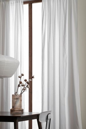 &Home - Gardin med løpegang i bomullsvoile 2-pk - Hvit - Kanallengder - 160 - Fra Homeroom