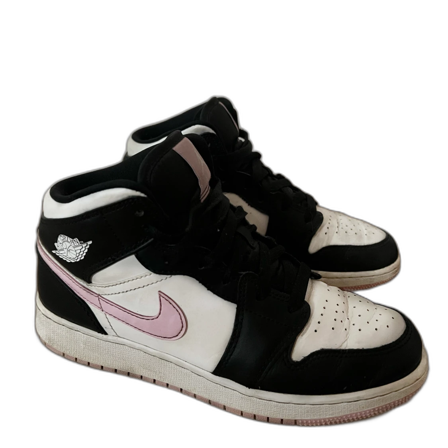 Jordan 1 light arctic pink mid