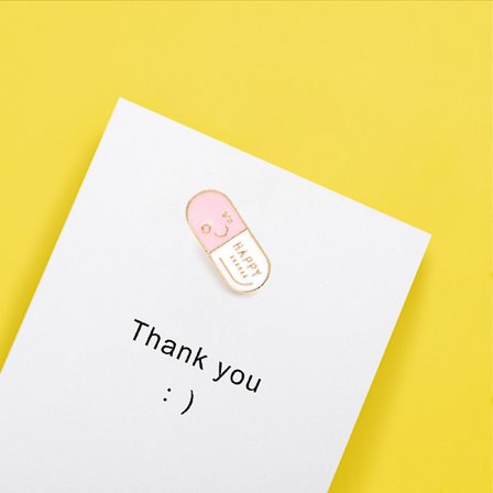 Medisinsk smykke søt kapsel emalje brosje sykepleier legeutdanning medisinstudent kjemi brosje