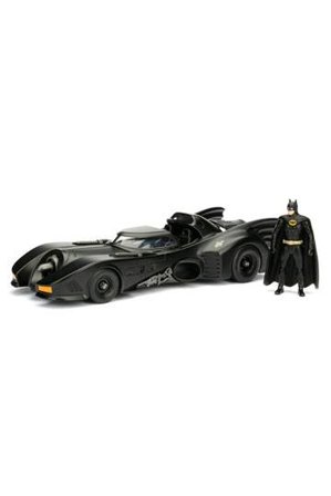 Batman Diecast Model 1/24 1989 Batmobile med figur