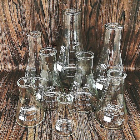 50-1000 ml Erlenmeyer-pullo, borosilikaattilasi, leveä kaula