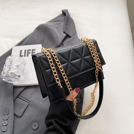 Chain Crossbody Bag Olkalaukku MUSTA