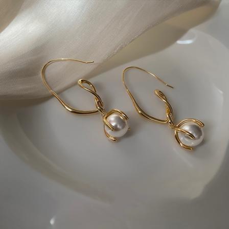 Cool Geometry Pearl Premium Örhängen Kvinnligt Mode Temperament