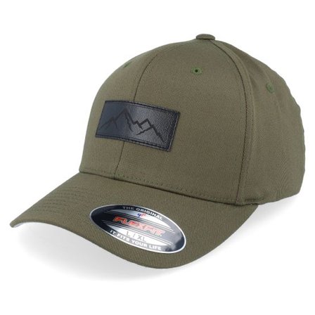 Wild Spirit - Grön flexfit Keps - Small Box Mountain Patch Olive Flexfit @ Hatstore